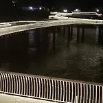 Дом отдыха Fischstuebchen Neeberg 5 - Bootshaus *
