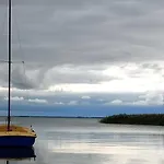 Дом отдыха Fischstuebchen Neeberg 5 - Bootshaus