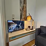 Fischstuebchen Neeberg 5 - Bootshaus Дом отдыха Krummin