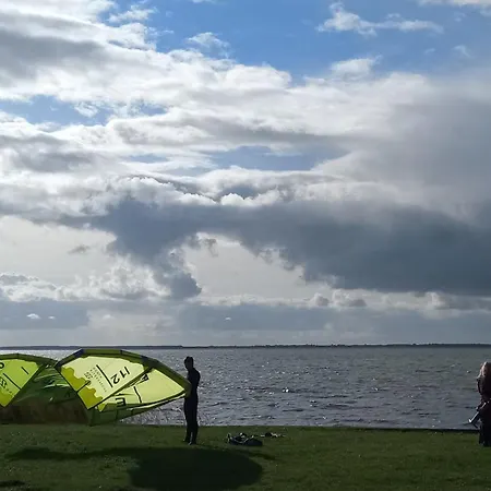 Fischstuebchen Neeberg 5 - Bootshaus