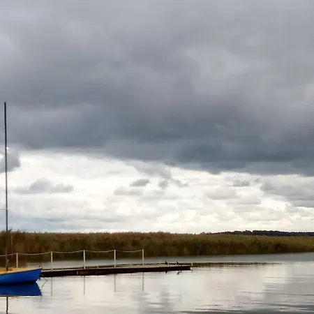 Fischstuebchen Neeberg 5 - Bootshaus بيت للعطل *