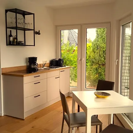 Fischstuebchen Neeberg 5 - Bootshaus بيت للعطل *