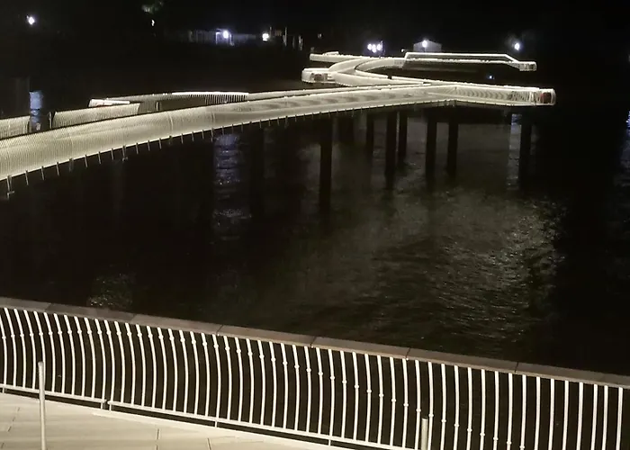 Dom wakacyjny Fischstuebchen Neeberg 5 - Bootshaus *