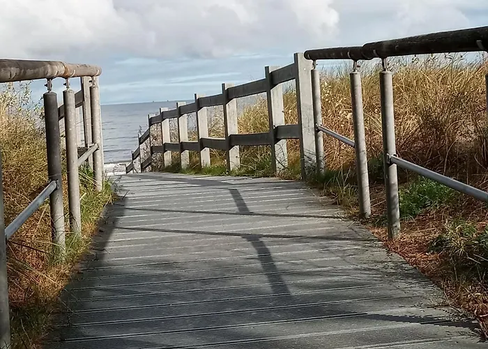 Fischstuebchen Neeberg 5 - Bootshaus Dom wakacyjny *
