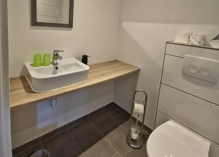 Fischstuebchen Neeberg 5 - Bootshaus Dom wakacyjny