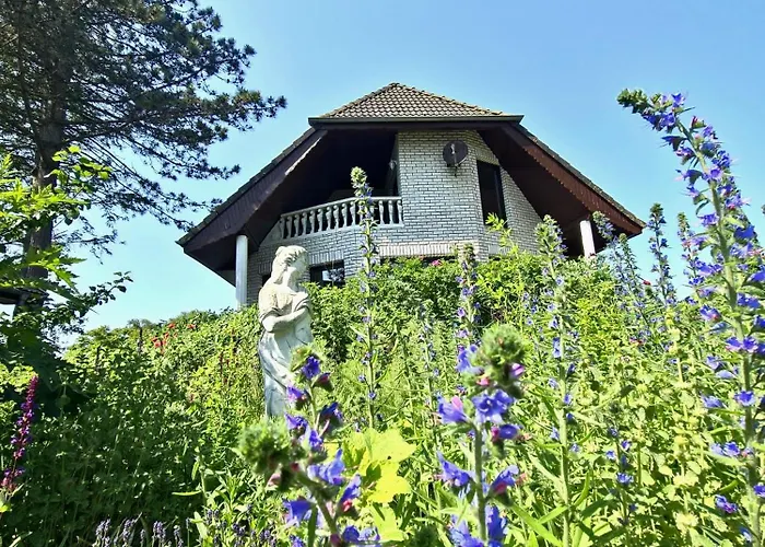 Fischstuebchen Neeberg 5 - Bootshaus