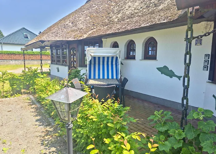 Dom wakacyjny Fischstuebchen Neeberg 5 - Bootshaus *